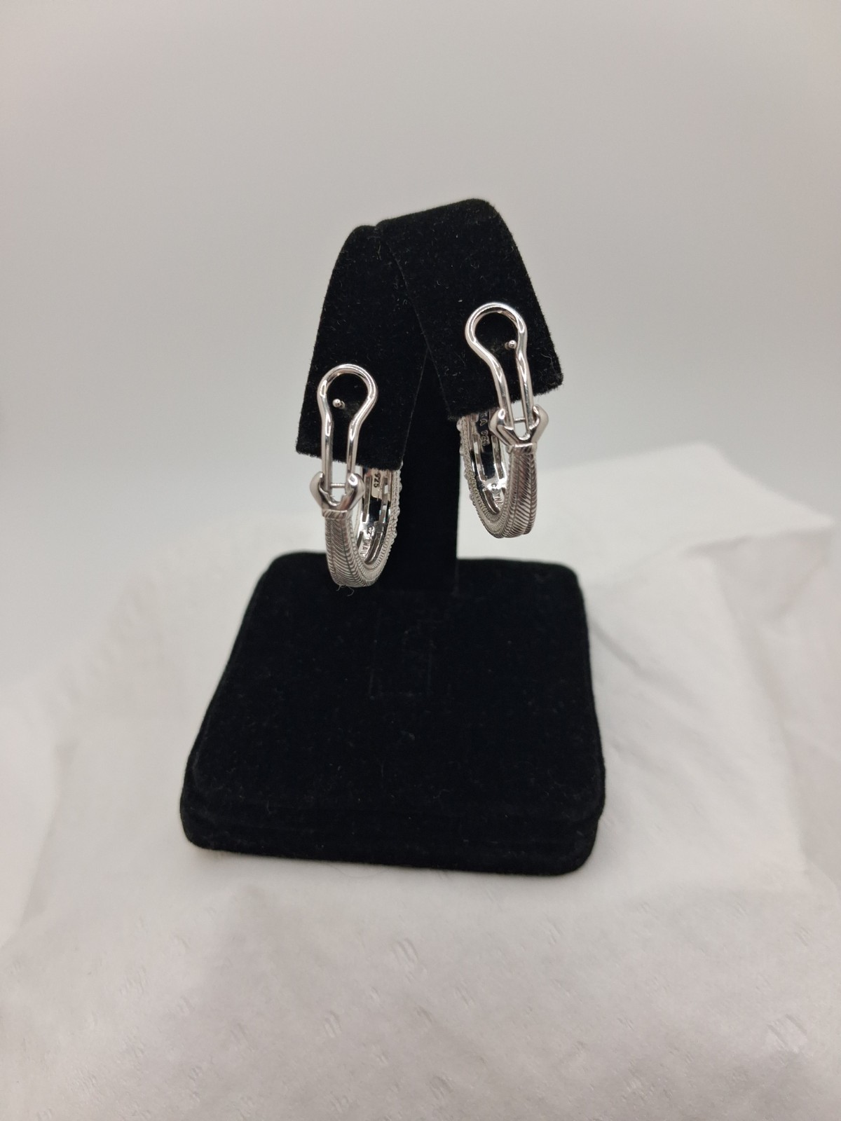 Judith Ripka Sterling 118 Facet DBL Brilliant Diamonique (CZ) Hoop Earrings, 1″L