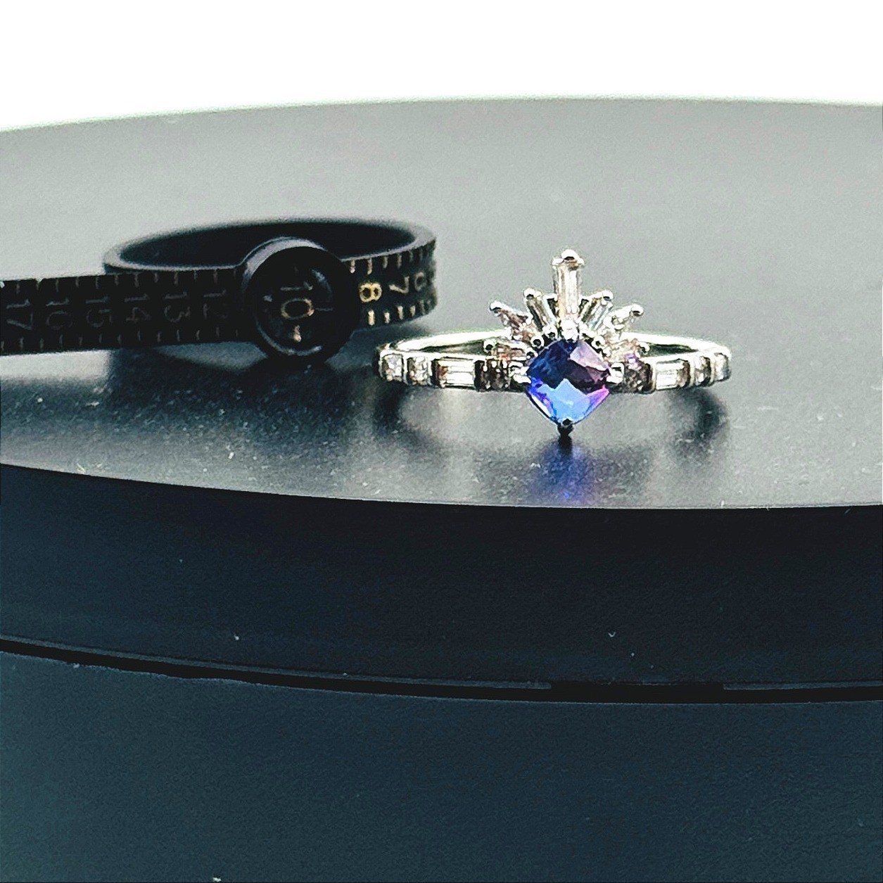 Alexandrite Purple Blue Kite Cut Sunburst Tiara Ring Silver Tone Size 10 Rhodium