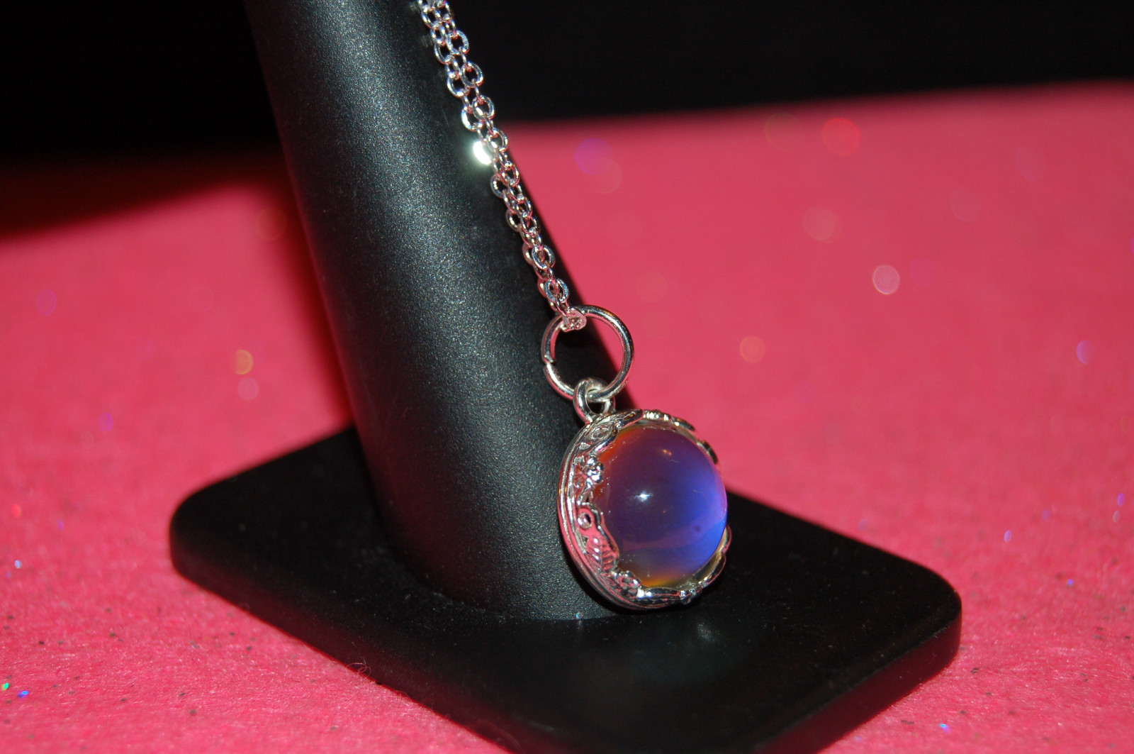 Heart Surround Mood Necklace, Sterling Silver Plated, 12mm, #A2V1