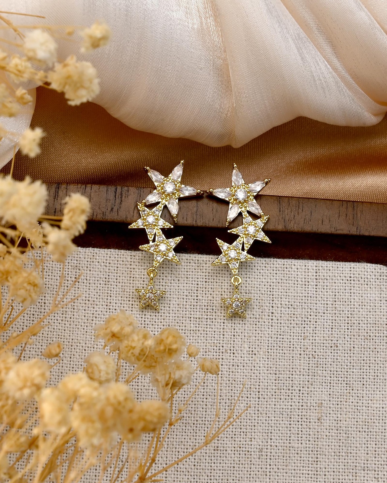 Watforsh 14k Gold Plated Star Earrings for Women Four 3.1cm x 1.6cm, gold