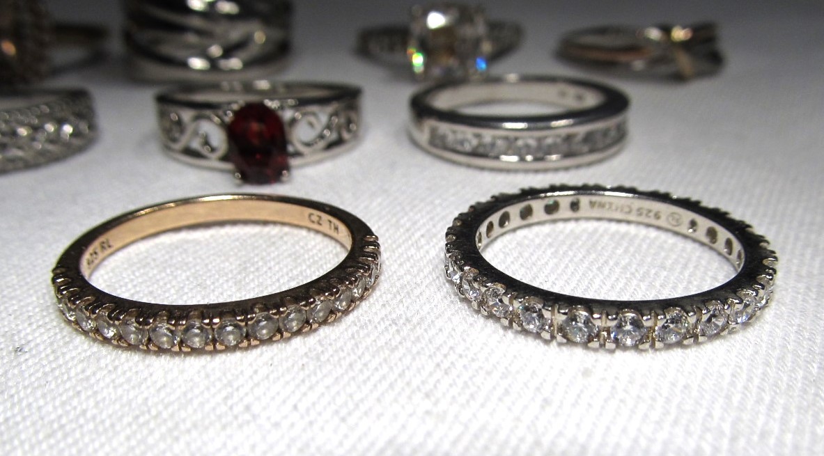 Lot of 13 Rhinestone Fashion Rings All Size 7 C3510
