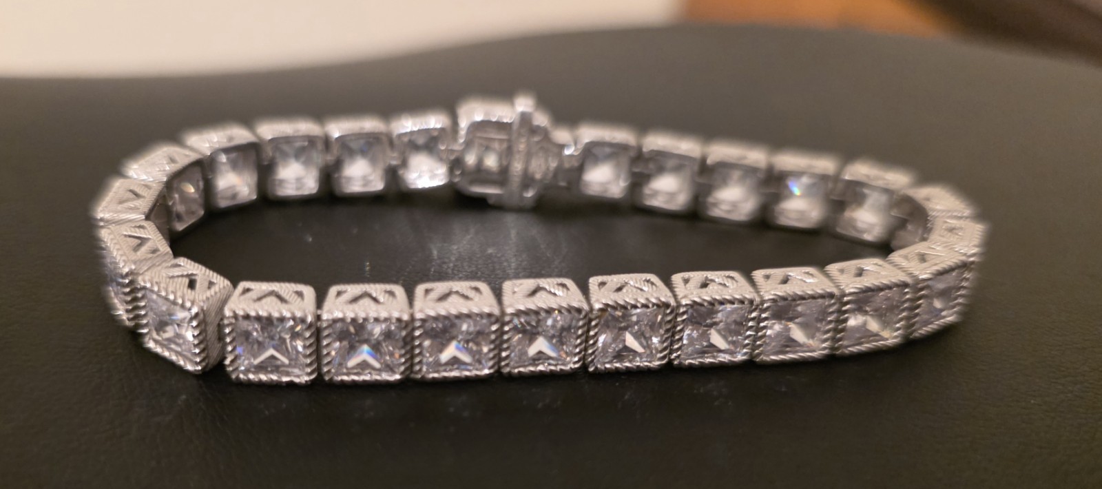 Judith Ripka Sterling Silver Diamonique CZ 925 Tennis Bracelet Small 6.75″