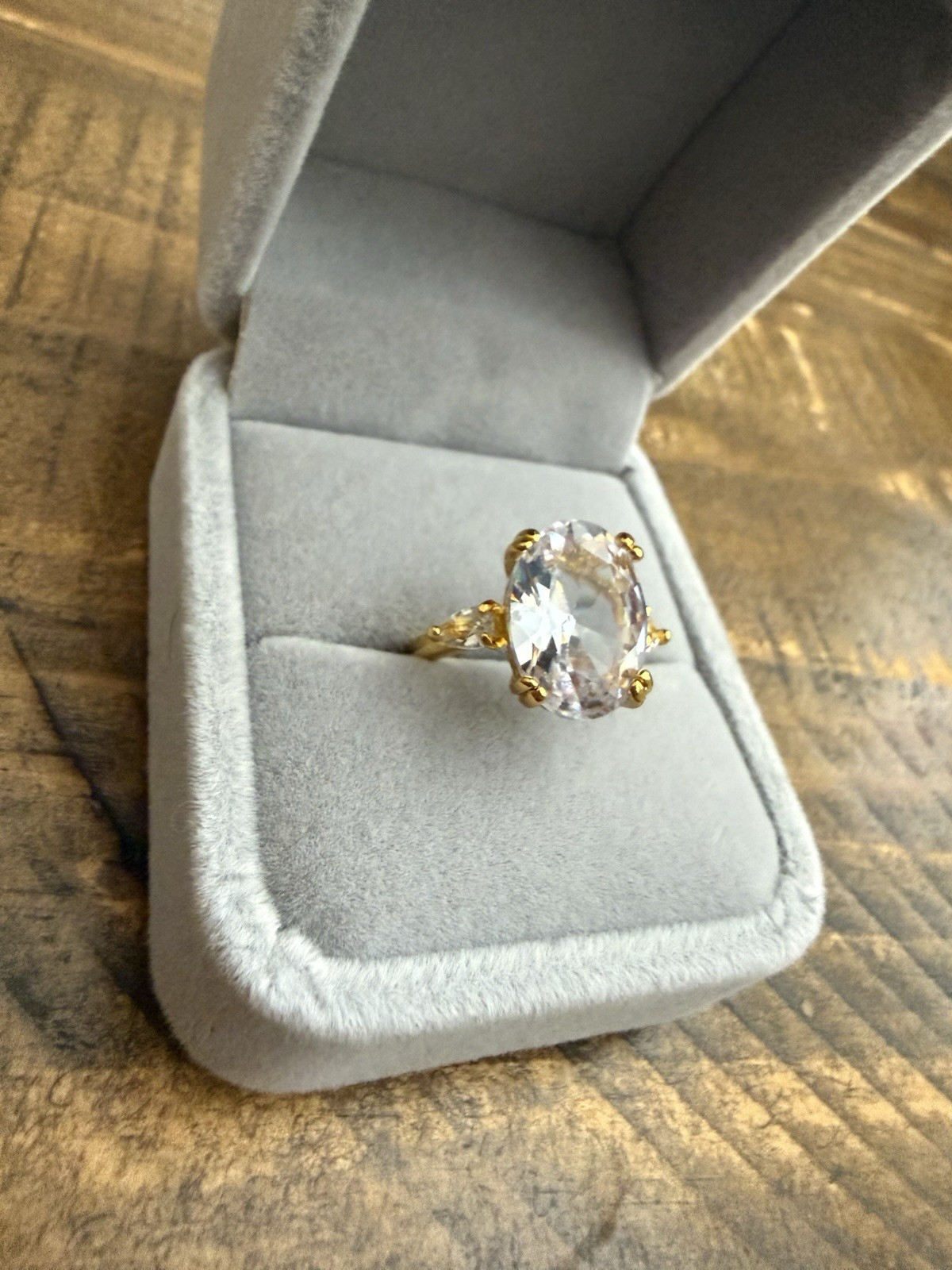 Size 6 Ring 10x14mm Oval Cubic Zirconia Large Solitaire Statement Ring Gift Box