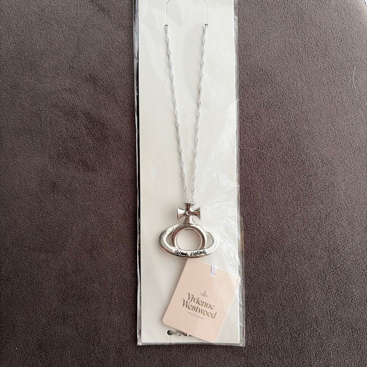 Vivienne Westwood Orb Glasses Holder Necklace Pendant New with Tags Discontinued