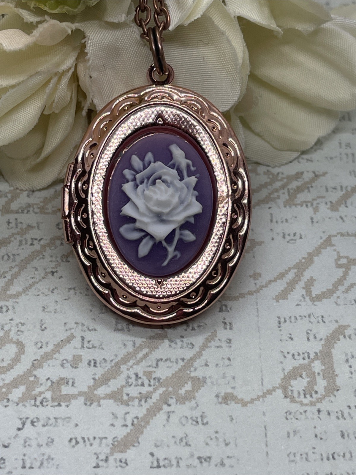 Dainty Rose Gold Locket Cameo Purple Whit Wedding Jewelry Gift Birthday Necklace