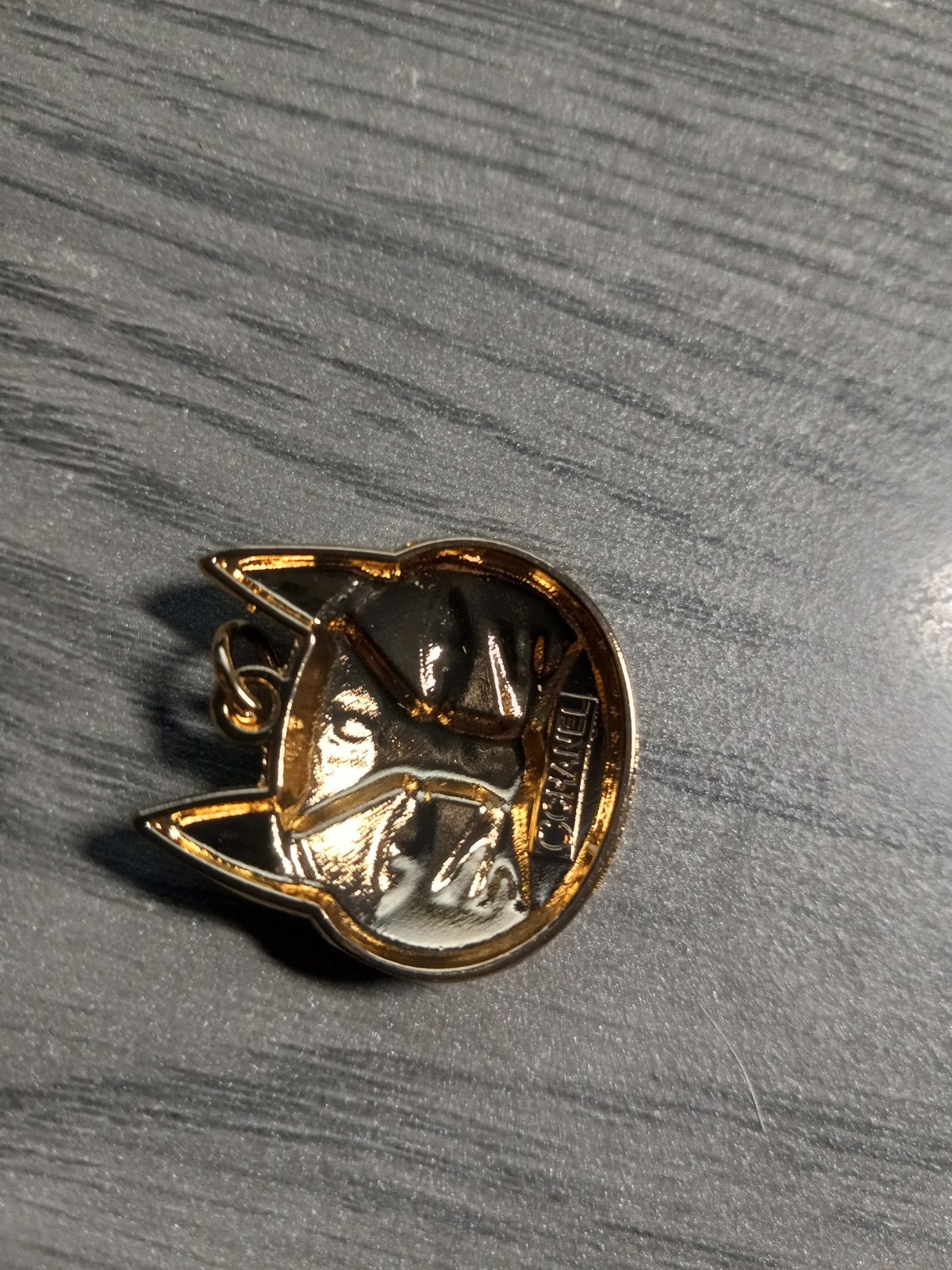 Designer Button Black and Gold Cat Zipper Pull / Charm, Pendant 25mm