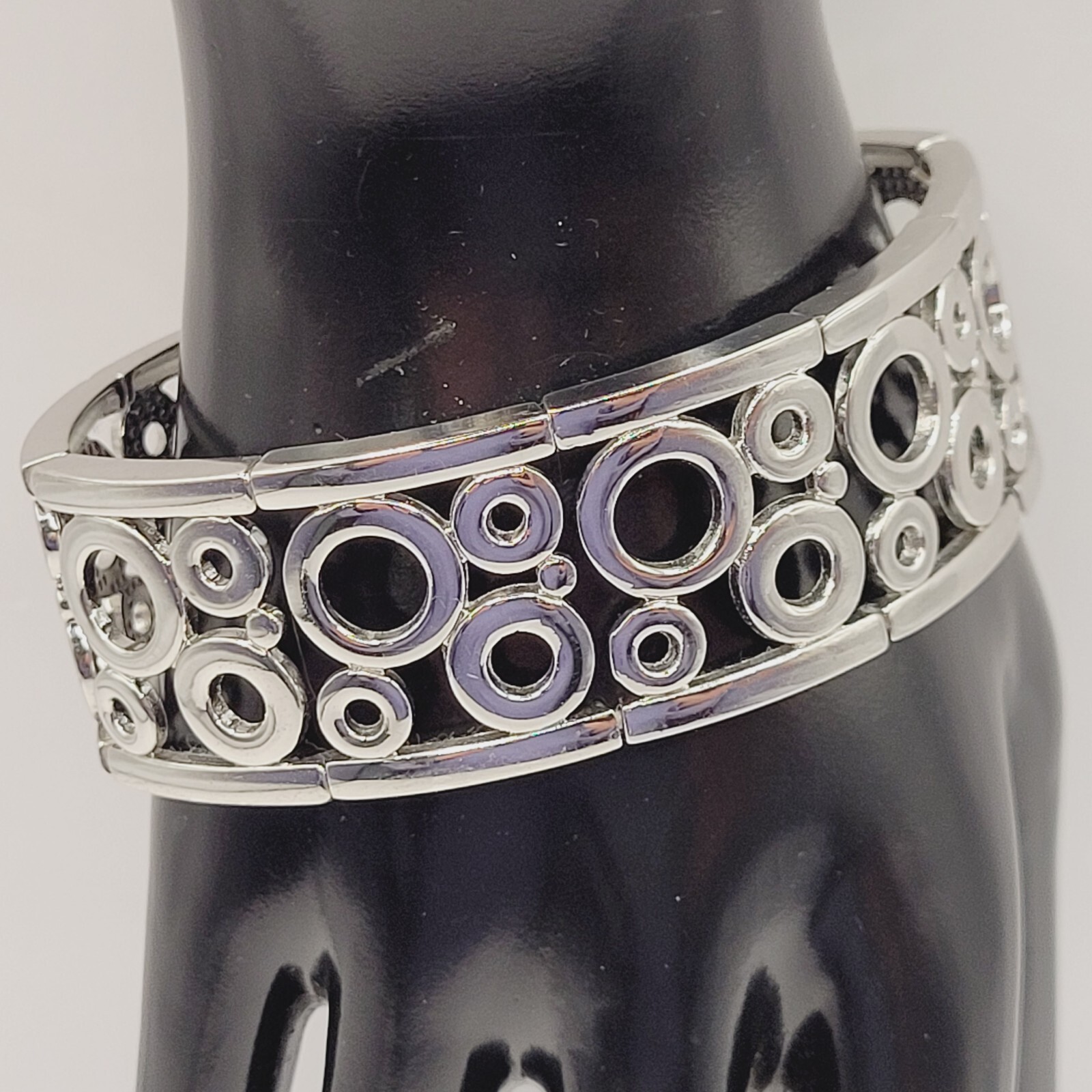 Modern Art Deco Open Circles Shiny Silver Tone Stretch Modernist Bracelet