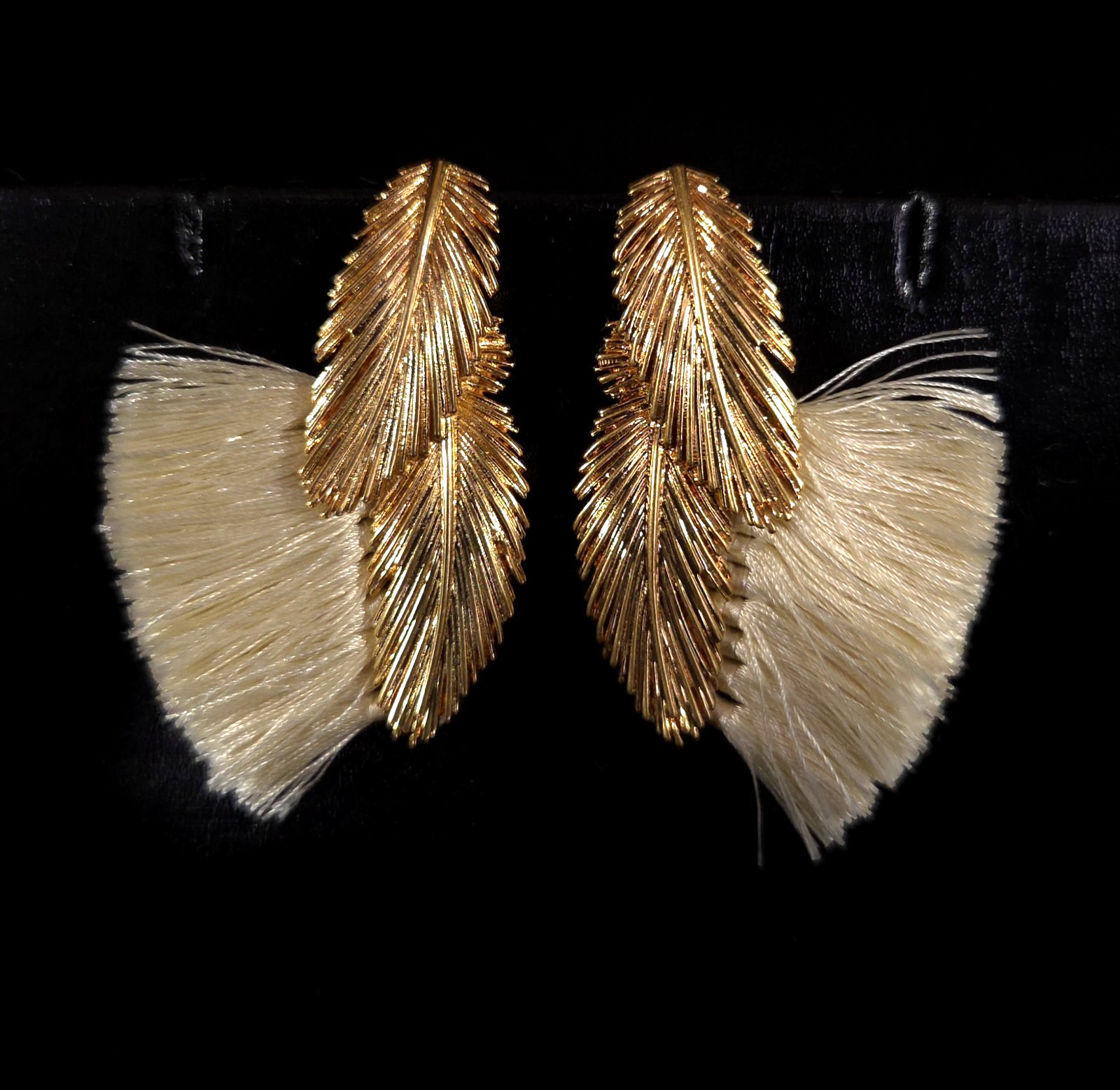 India Hicks Golden Beach Earrings Womens Gold Jewelry Retired