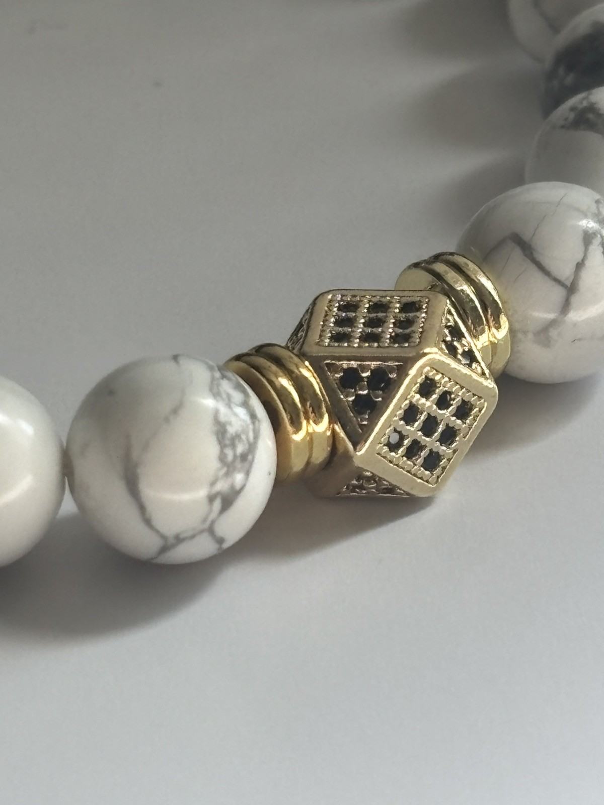 Handmade Tiger Eye Gemstone Bracelet Howlite Stone Protection Jewelry Gift