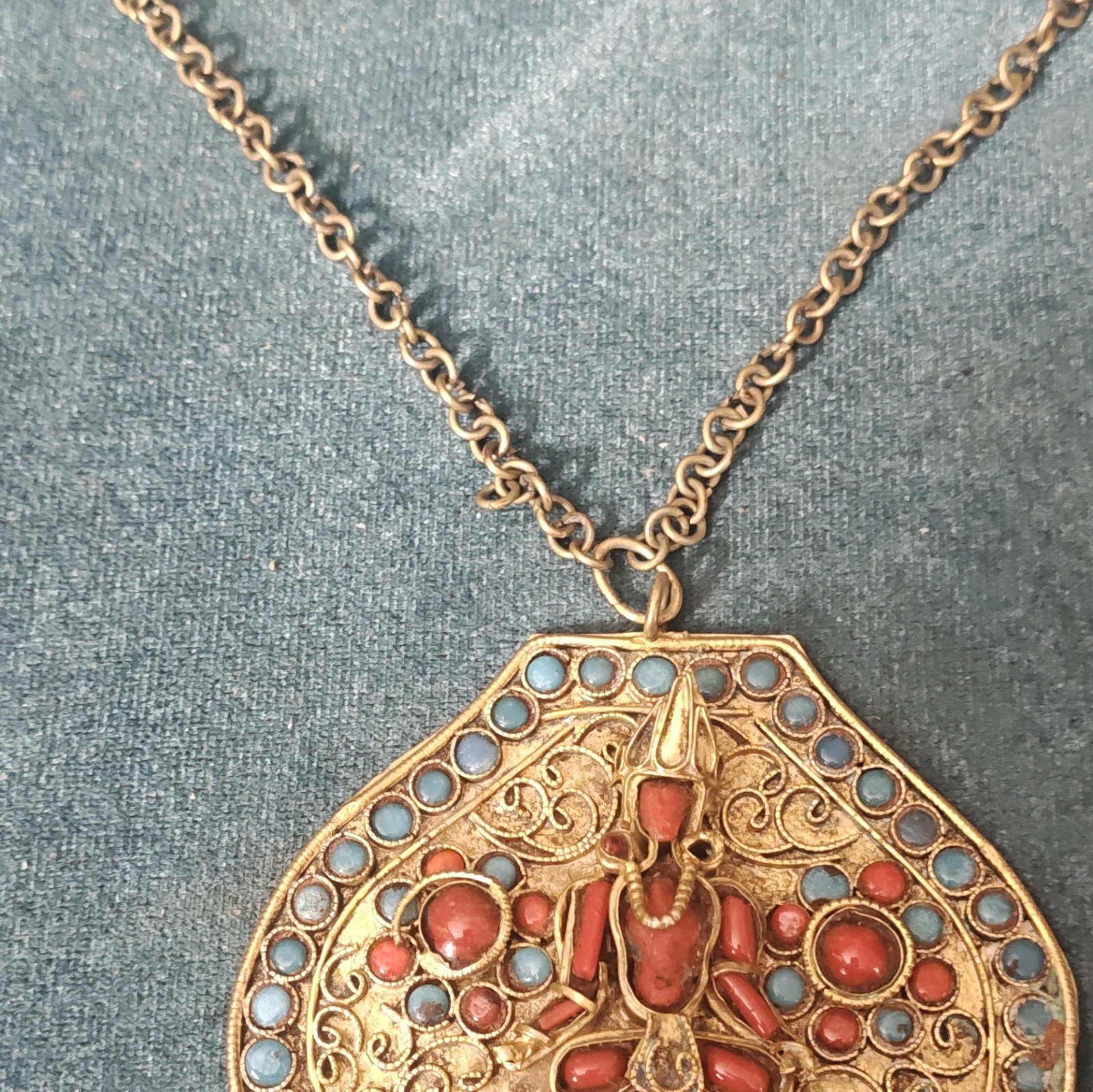 VERY COOL Antique Brass Link Chain Necklace Pendant (3″) Turquoise And Coral