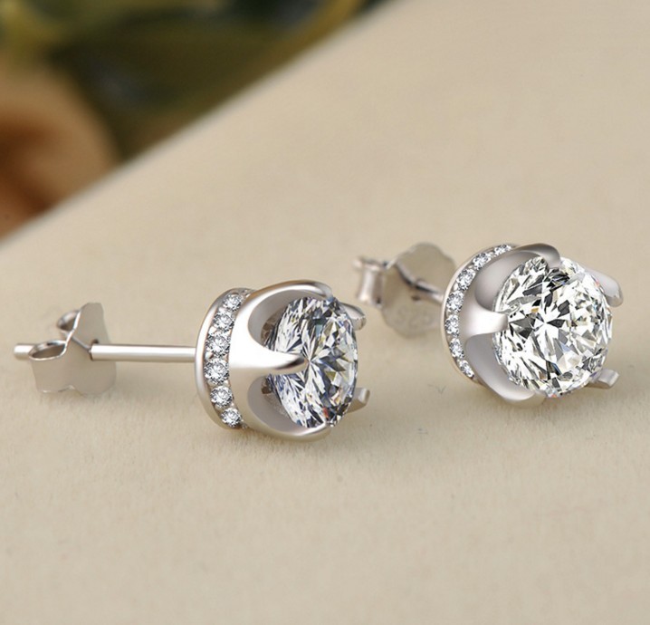 925 STERLING SILVER Diamonique Cubic Zirconia Crown STUD Earrings 8mm Gift L18
