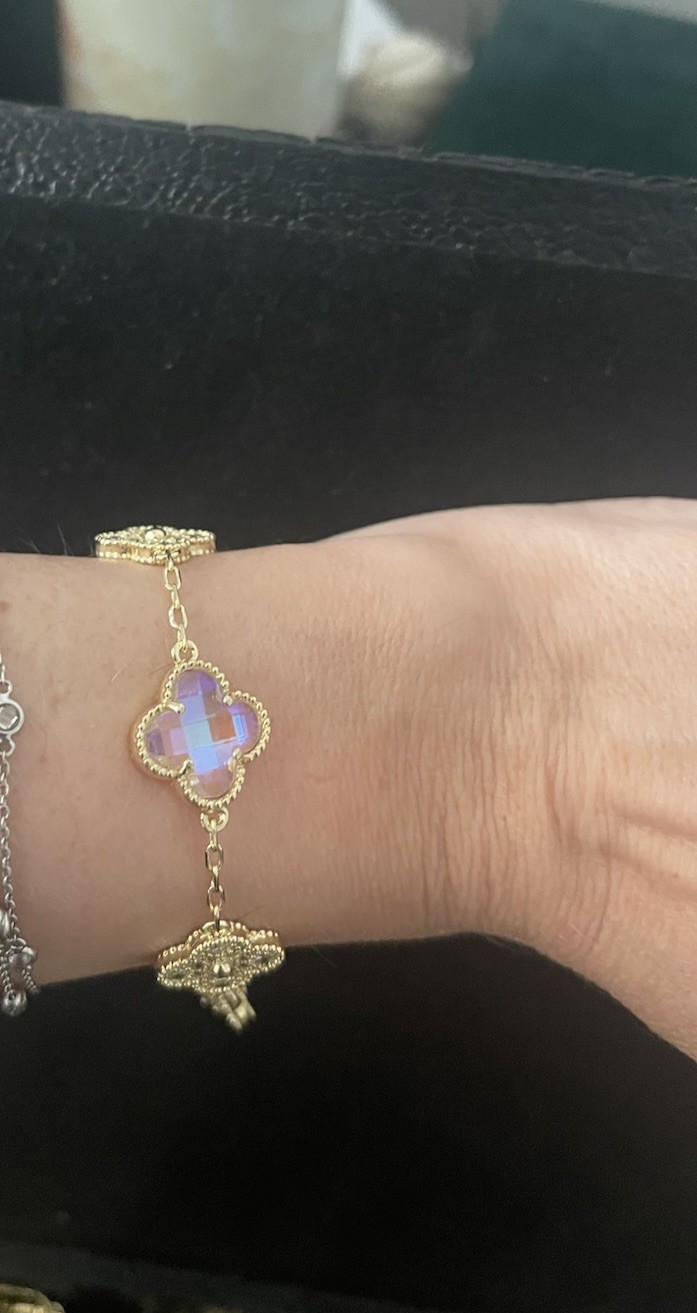 Gold Tone Chain Charm Bracelet Blue Clover Dangle Charm Gold Crystal Color