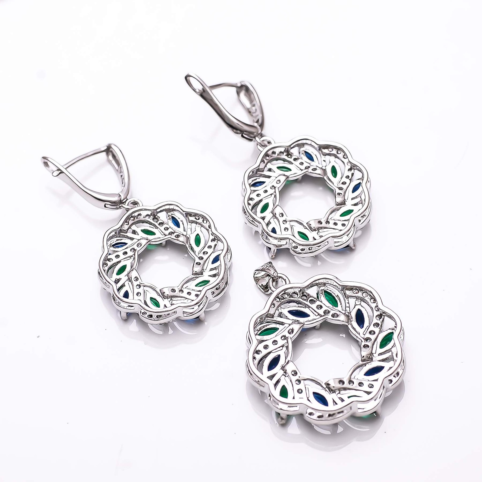 Emerald – Simulated Gemstone 925 Sterling Silver Pendant Earring Set PS8282