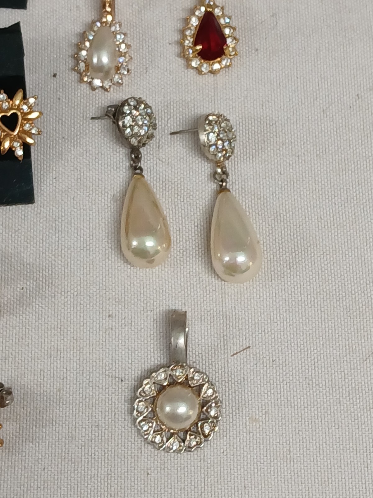 Vtg Roman Signed Pendants & Pierced Earrings Lot (#138)