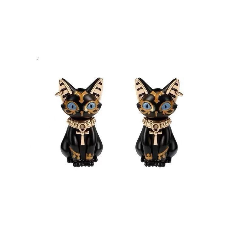 Cat Enamel Stud Earrings white Lobe Animals & Insects No Stone Pair
