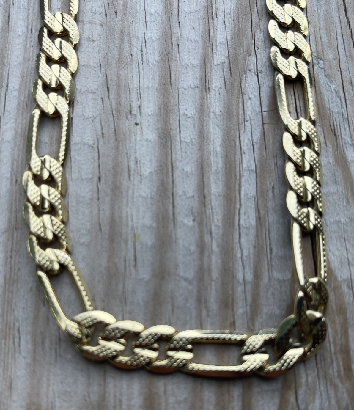 Men’s Figaro 18k Gold Plated Hip Hop Chain Necklace 23-7/8 inch Weight 40 Grams