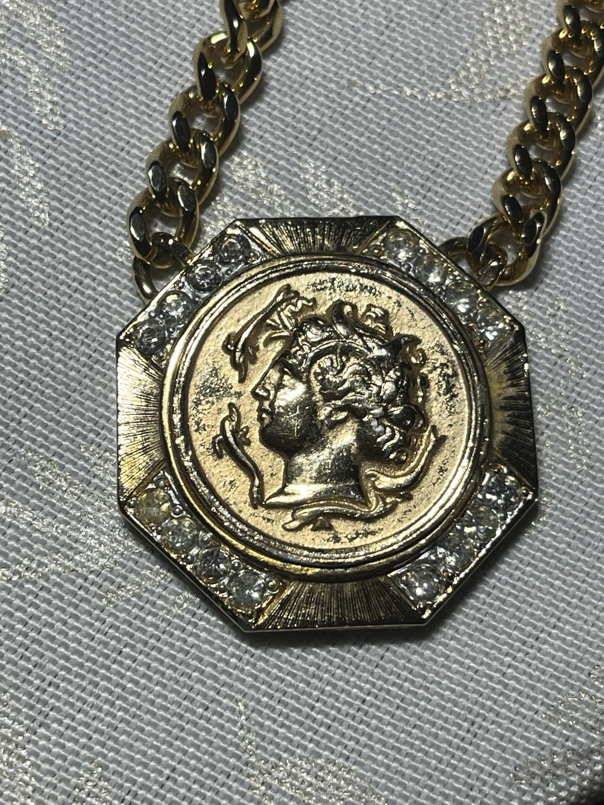 Necklace pendent Vintage Jewelry