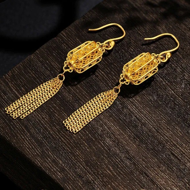 Chinese Style Filigree Lantern Tassel Stud Earrings Hanfu Jewelry Women