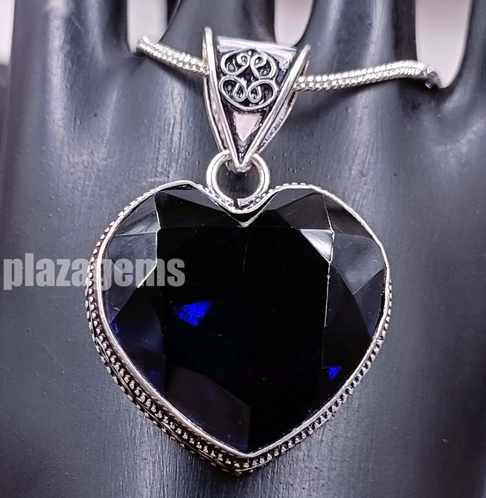 77.95 Ct Rare Natural Blue Sapphire Pendant Heart Cut Gems EGL 925 Silver 5ASC