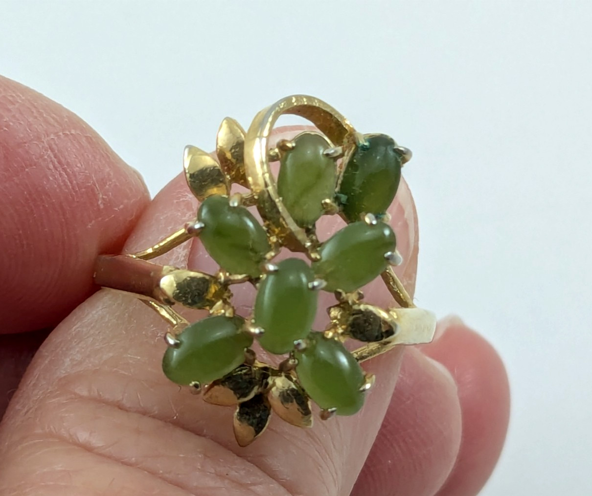 Vintage Faux Jade Cluster Ring Gold Tone Estimated Size 8/8.5 Very Good