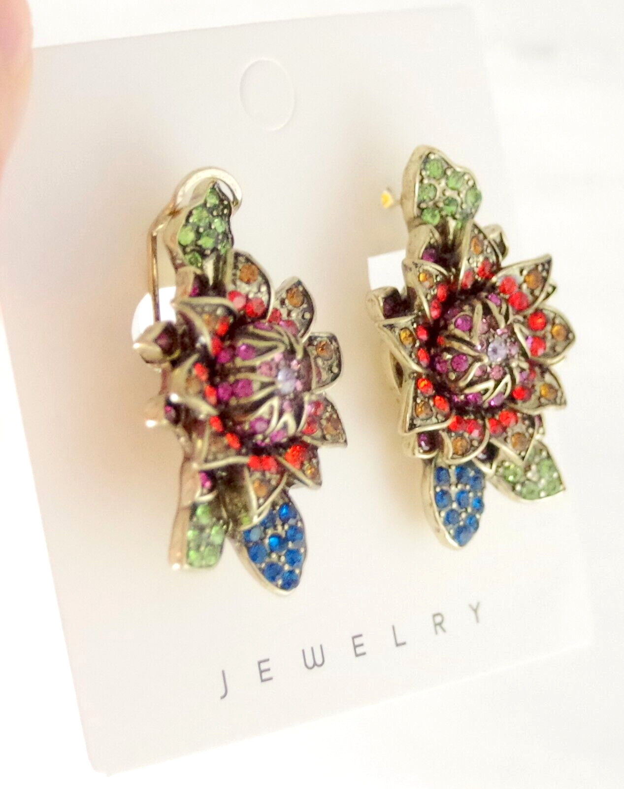 1 5/8″ DESIGNER STYLE MOODY HUES CRYSTAL RHINESTONE CABBAGE ROSE FLOWER EARRINGS