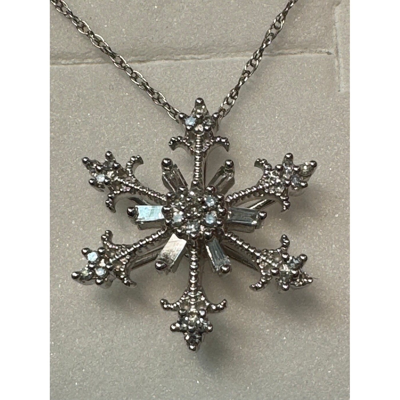 10 Karat Gold, Diamond, Baguette, Snowflake Necklace