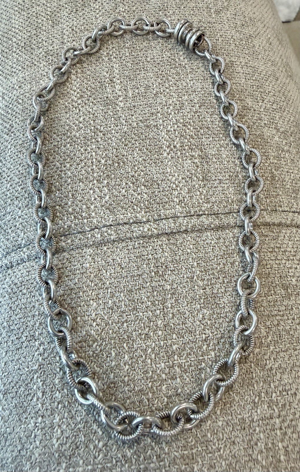 Judith Ripka Sterling Silver Shiny & Striped Oval Link 17” Magnetic Necklace 44g