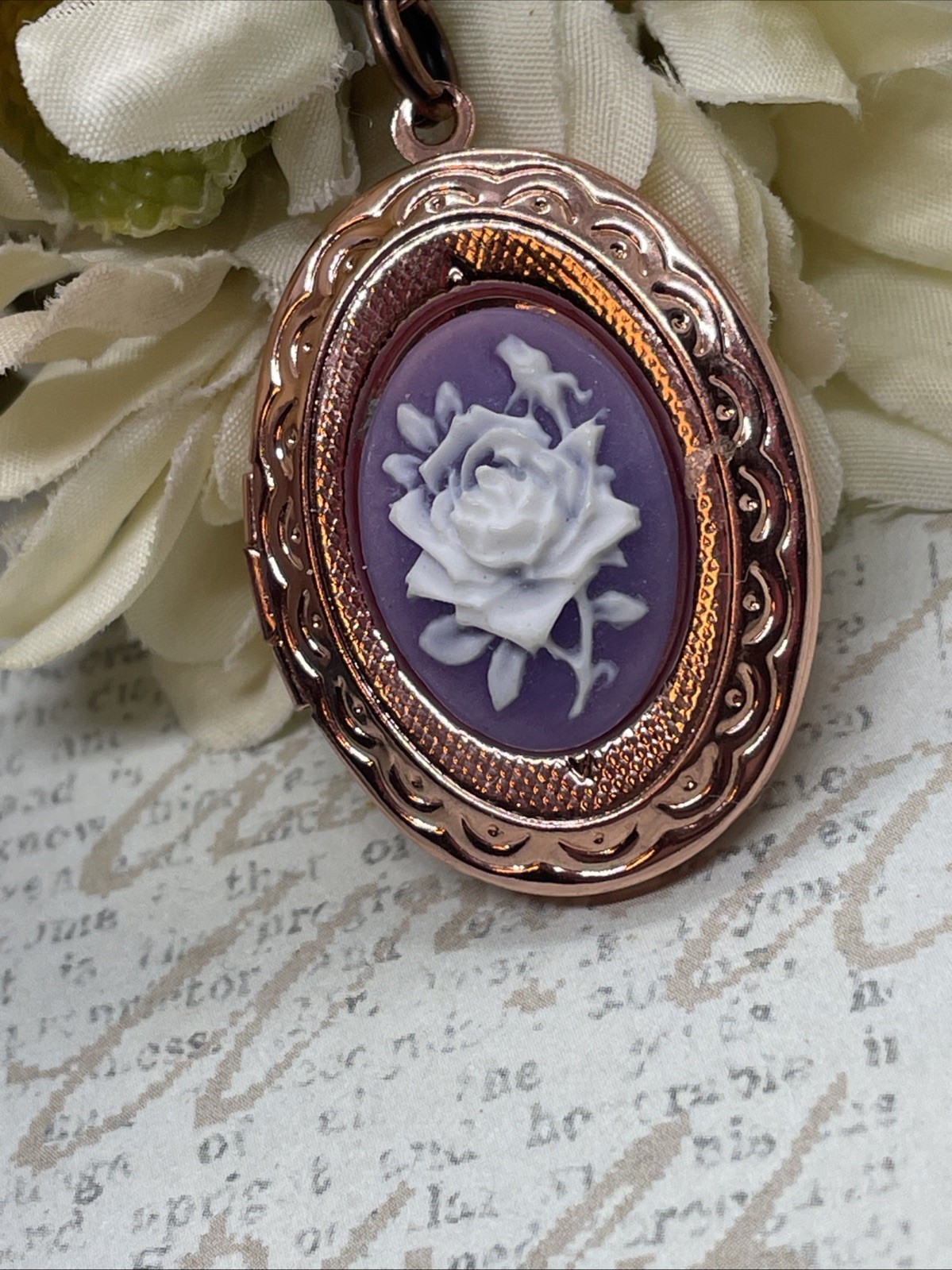 Dainty Rose Gold Locket Cameo Purple Whit Wedding Jewelry Gift Birthday Necklace