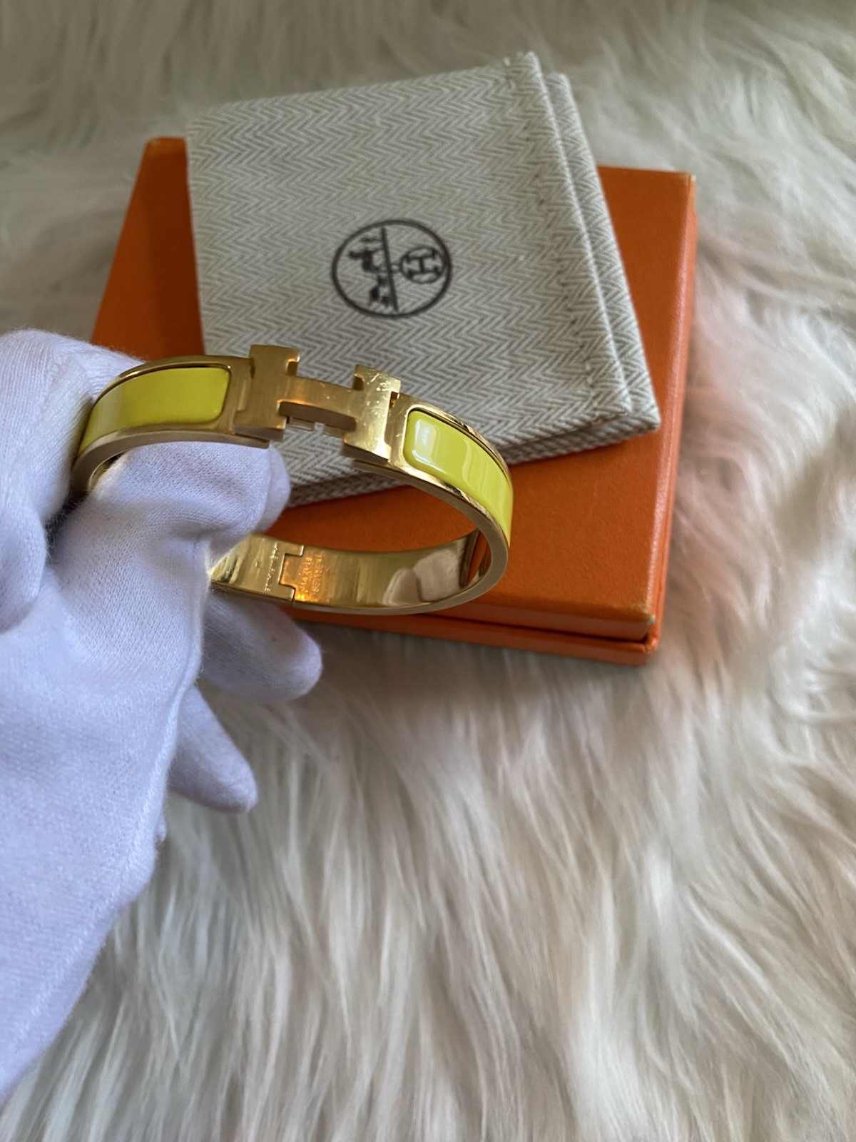 hermes clic clac H bracelet PM Authentic