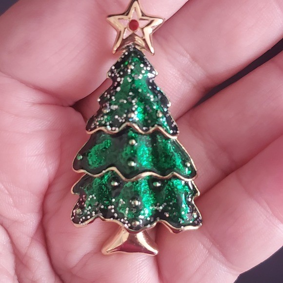 Monet Christmas Tree Brooch Green Enamel Gold Tone Glitter Star Holiday Pin