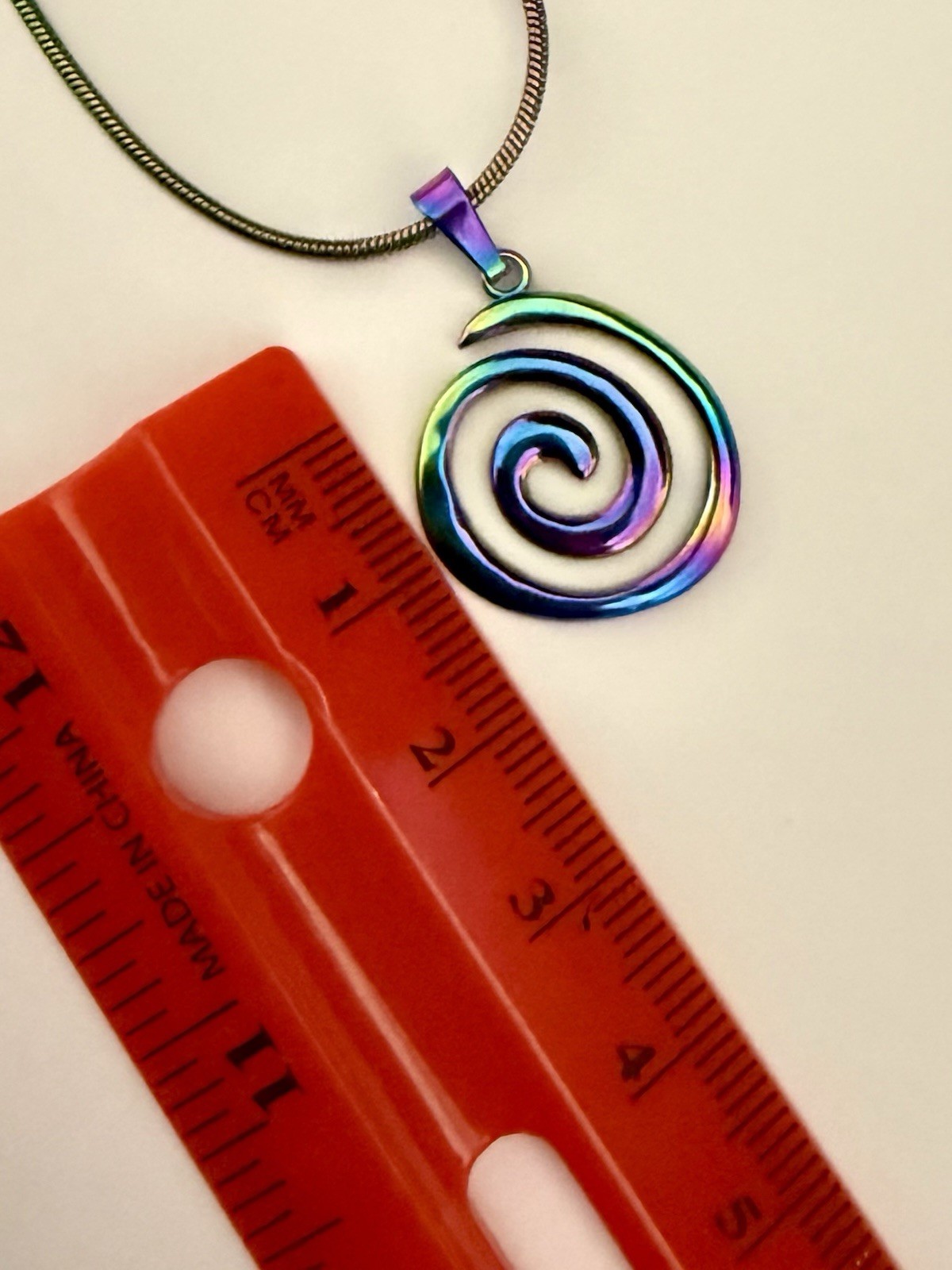 Spiral Swirl Pendant Necklace Chain Rainbow Color Unisex Women Men Brand New