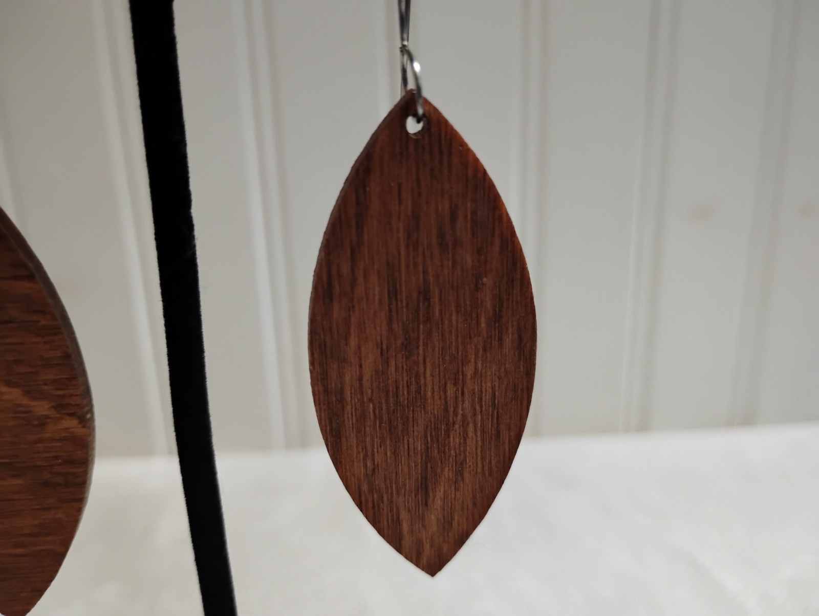 Vintage ST Metal Stained Wood Oval Drop Dangle Wire Pierced Earrings