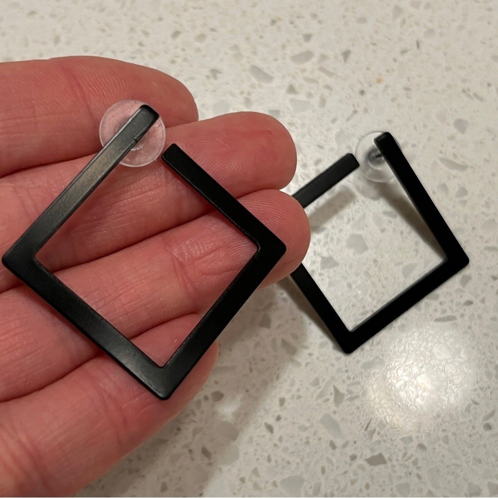 Geometric Design black Cuff Hoop Earrings