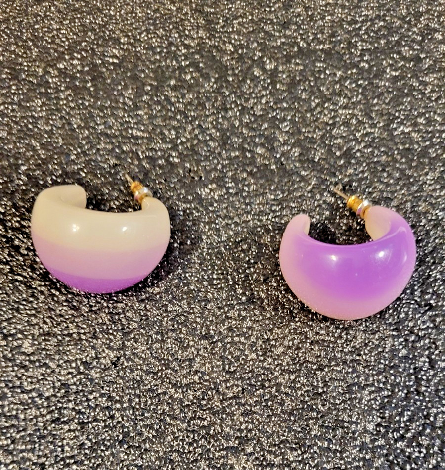 Y2K Chunky Resin Hoops Purple White Gradient Thick C-Shaped Statement Earrings