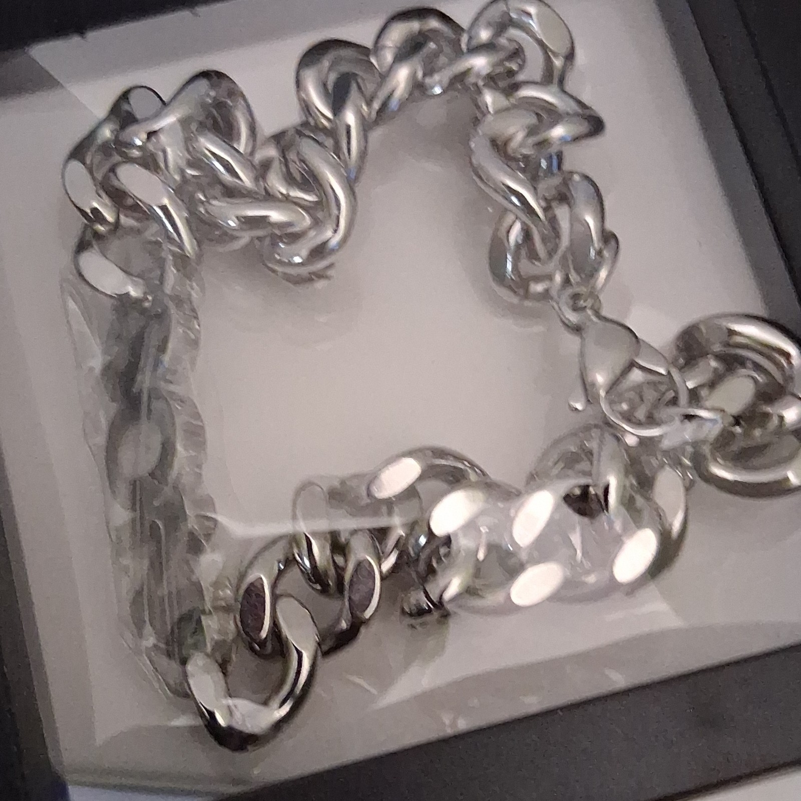 Silver Tone Cuban Link Chain Bracelet, Lobster Clasp, Metal, No Stone
