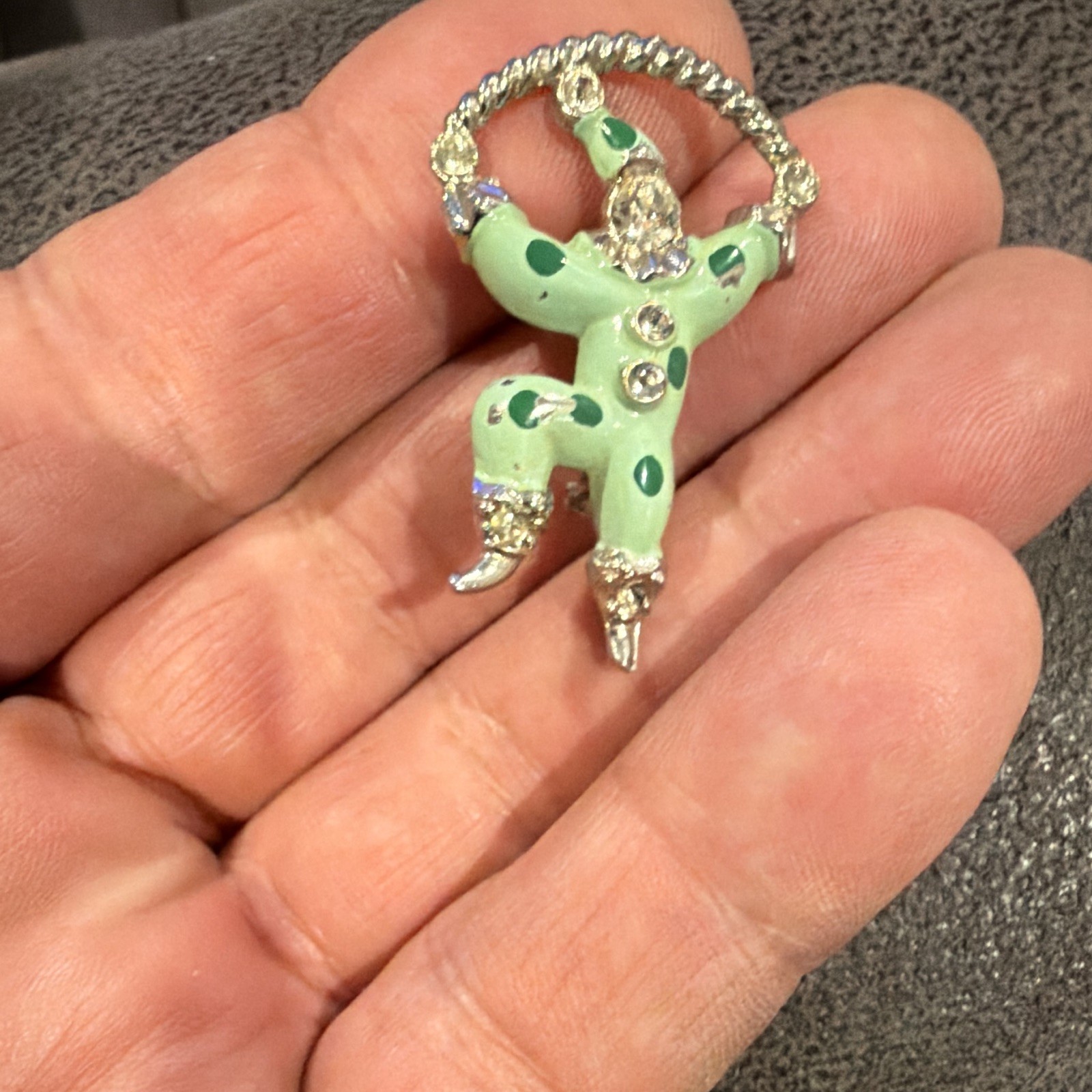 Green Enamel Jester Brooch Pin w/ Clear Round Crystal Rhinestones Silver Tone