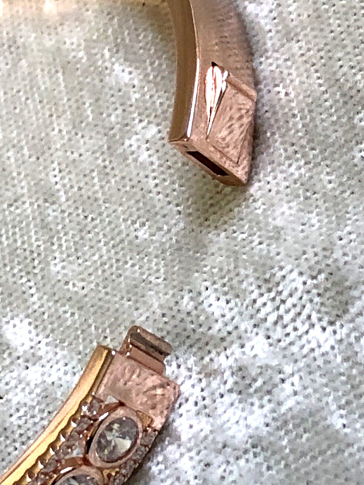 DIAMONIQUE CZ x JENNIFER MILLER HINGED BANGLE 14K GOLD PLATED SS, AVG (M4417-24)