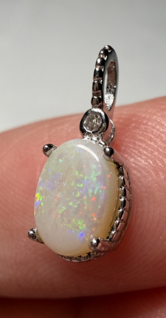 Solid Opal Pendant Silver Rainbow Fire Vintage style Everyday Luxury #0164