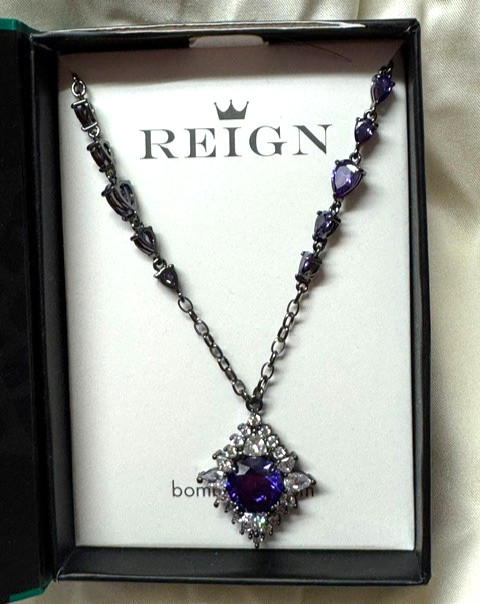 Bomb Party Under Her Rule Set Necklace Earrings Reign Villain 2024 RBP7652 RBP76