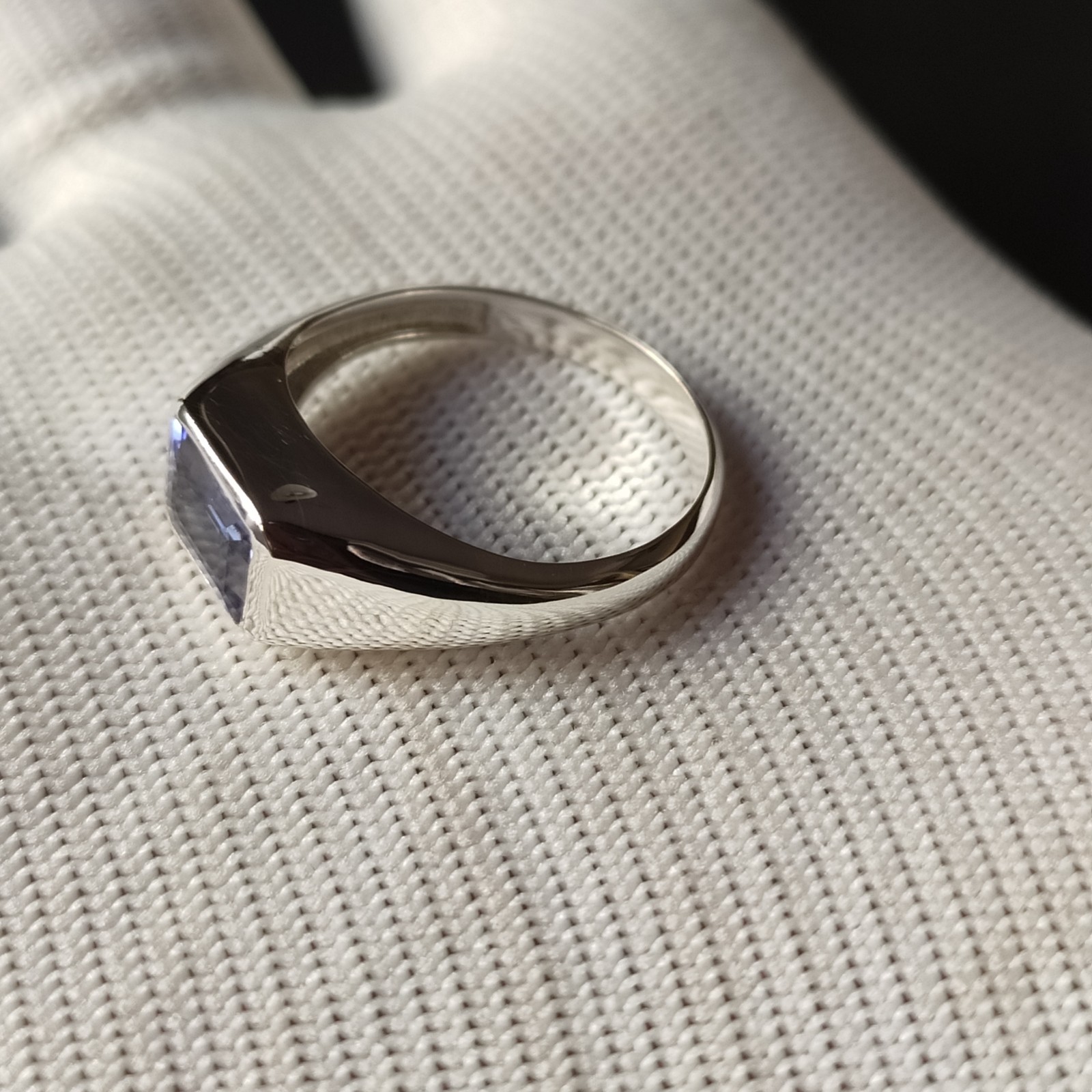 Natural Tanzanite Silver Men Ring, 925 Sterling Silver Wedding & Engagement Ring