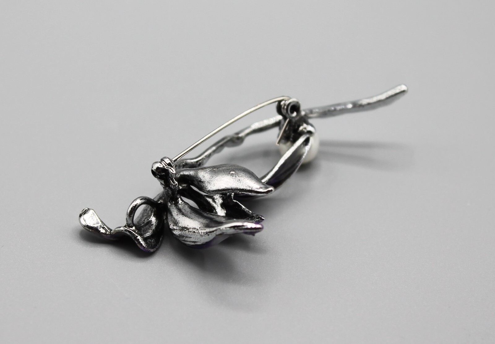 Lotus flower pin brooch jewelry fashion pearl purple silver tone elegant