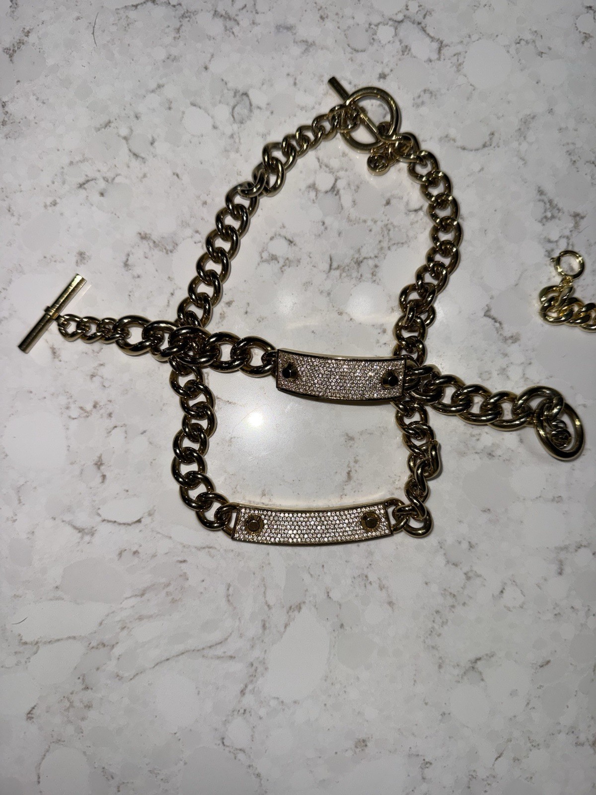 Michael Kors Gold Tone Curb Chain Bracelet Toggle Clasp Pavé Crystal