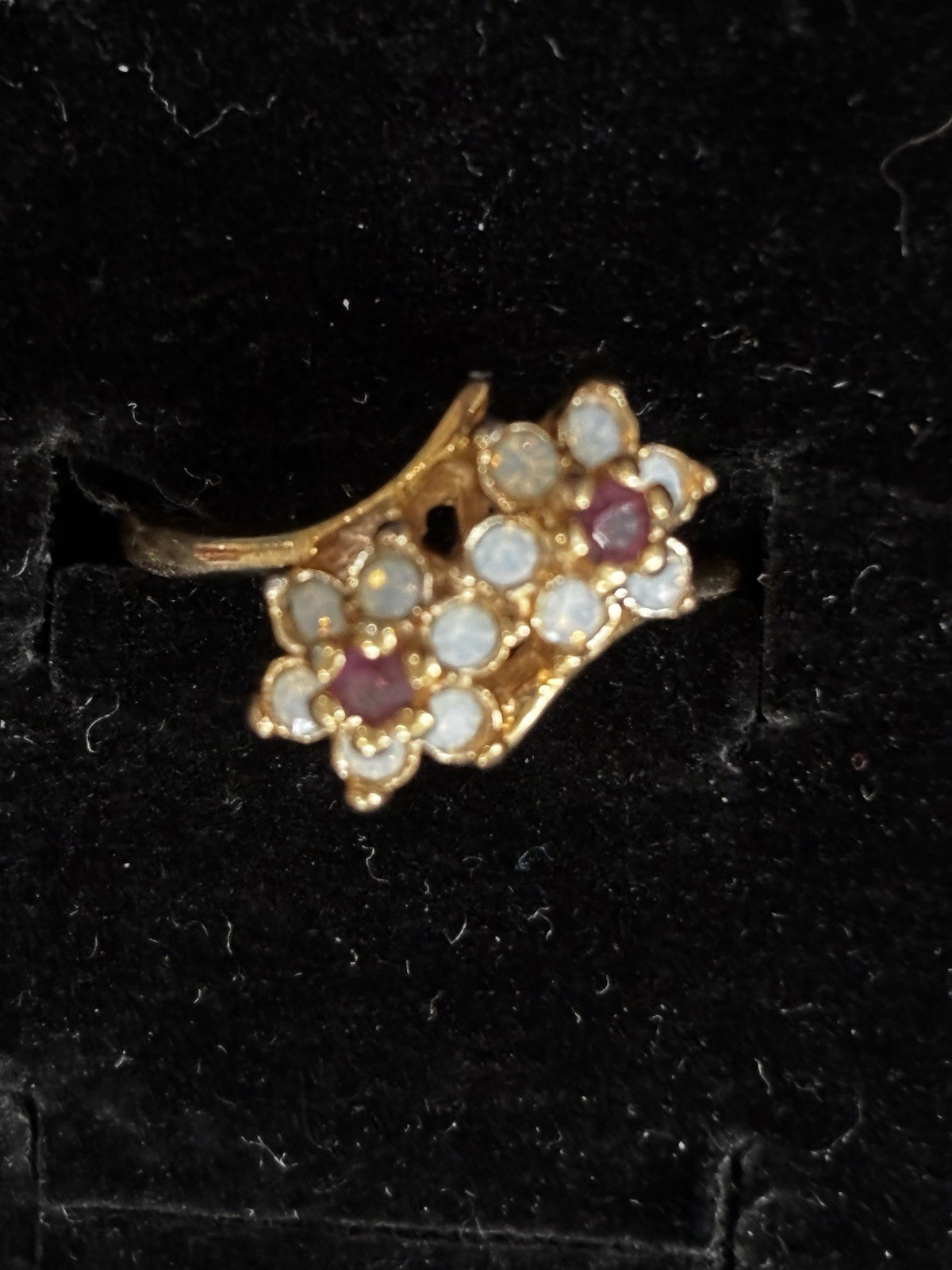 Size 7 Floral 18k Gold Electroplated Synthetic Opal Red Glass Cluster Ring