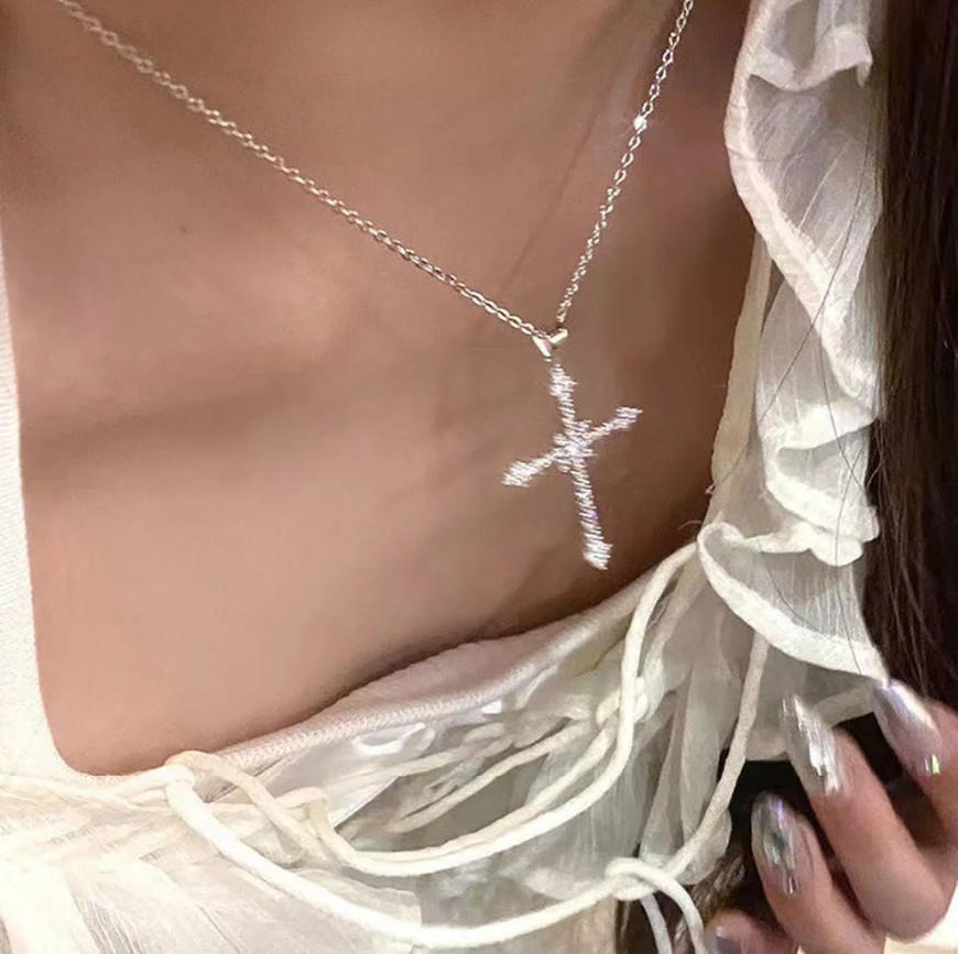 1pc Elegant Crystal Cross Pendant Necklace Silver Star Trendy Women’s Jewelry