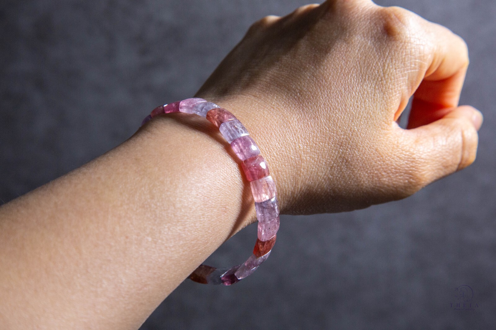 Rare High-Grade Colorful Spinel Bangle Bracelets | 高品彩色尖晶石手牌