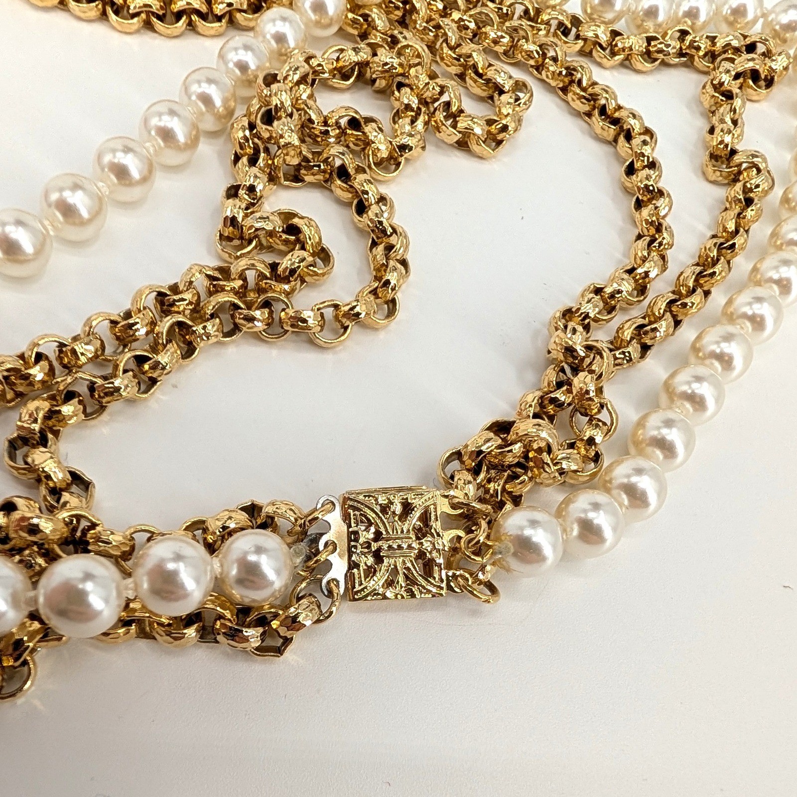 Triple Strand Faux Pearl Gold Tone Rolo Chain Necklace Filigree Clasp 23″