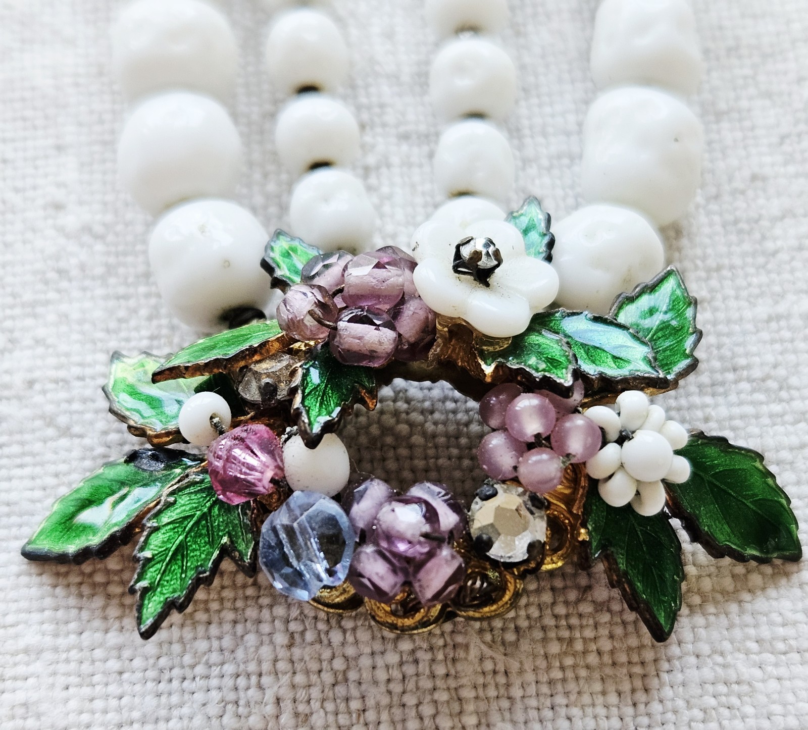 Unsigned Miriam Haskell Floral Pendant Double Strand Milk Glass Beaded Necklace