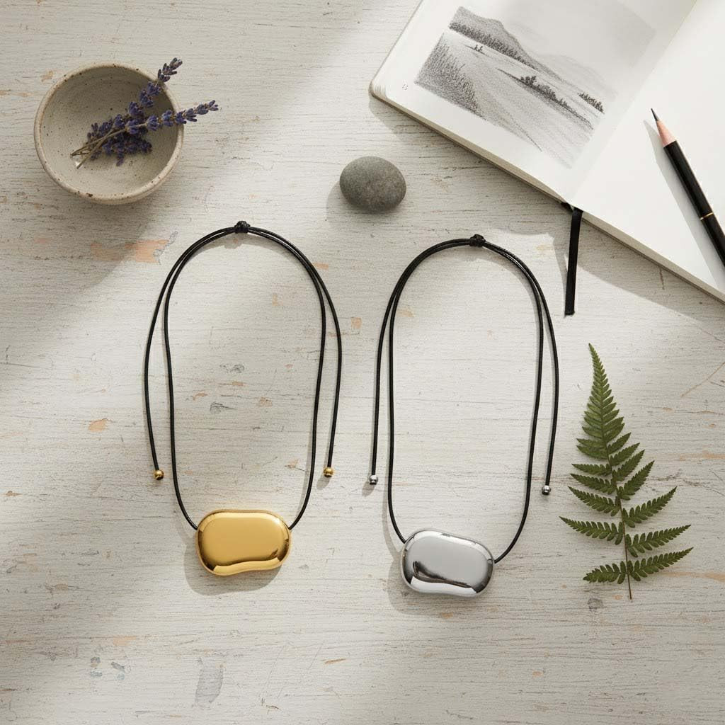 Gold Bean Pendant Necklace for Women, 316L Stainless Steel Bean Necklace on Leat