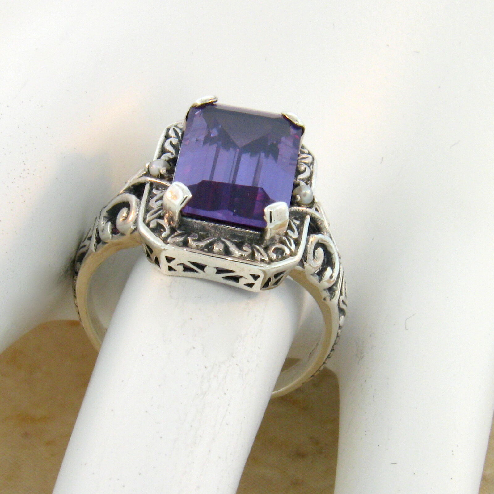 CLASSIC STYLE 925 STERLING SILVER COLOR CHANGING SIMULATED ALEXANDRITE RING 461X
