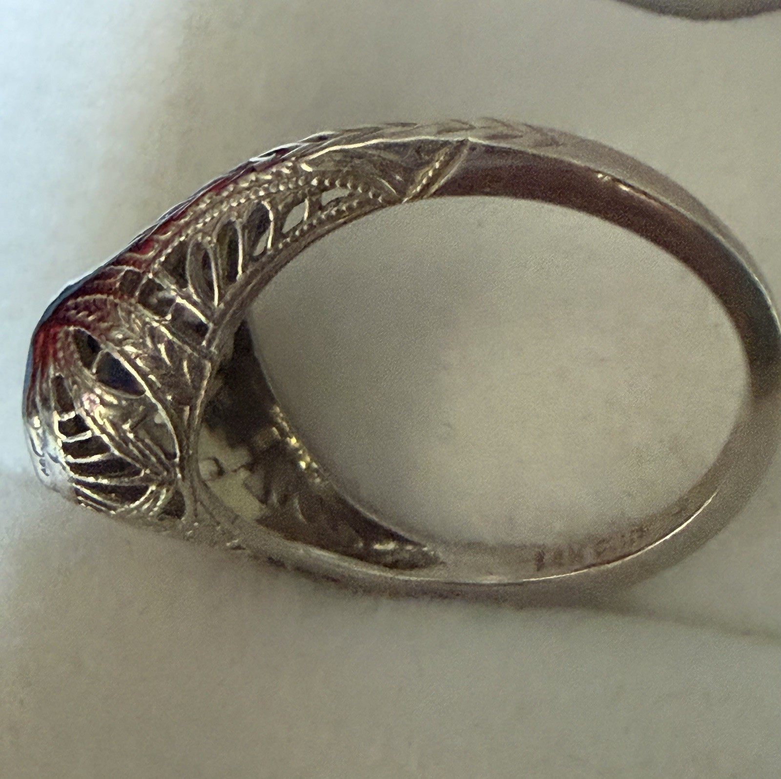 Vintage Art Deco 14k White Gold Blue Sapphire Filigree Ring, 2.64g